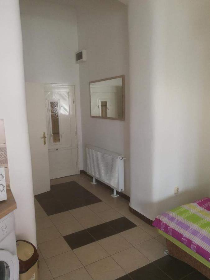 Next Door Apartment Budapeszt Zewnętrze zdjęcie